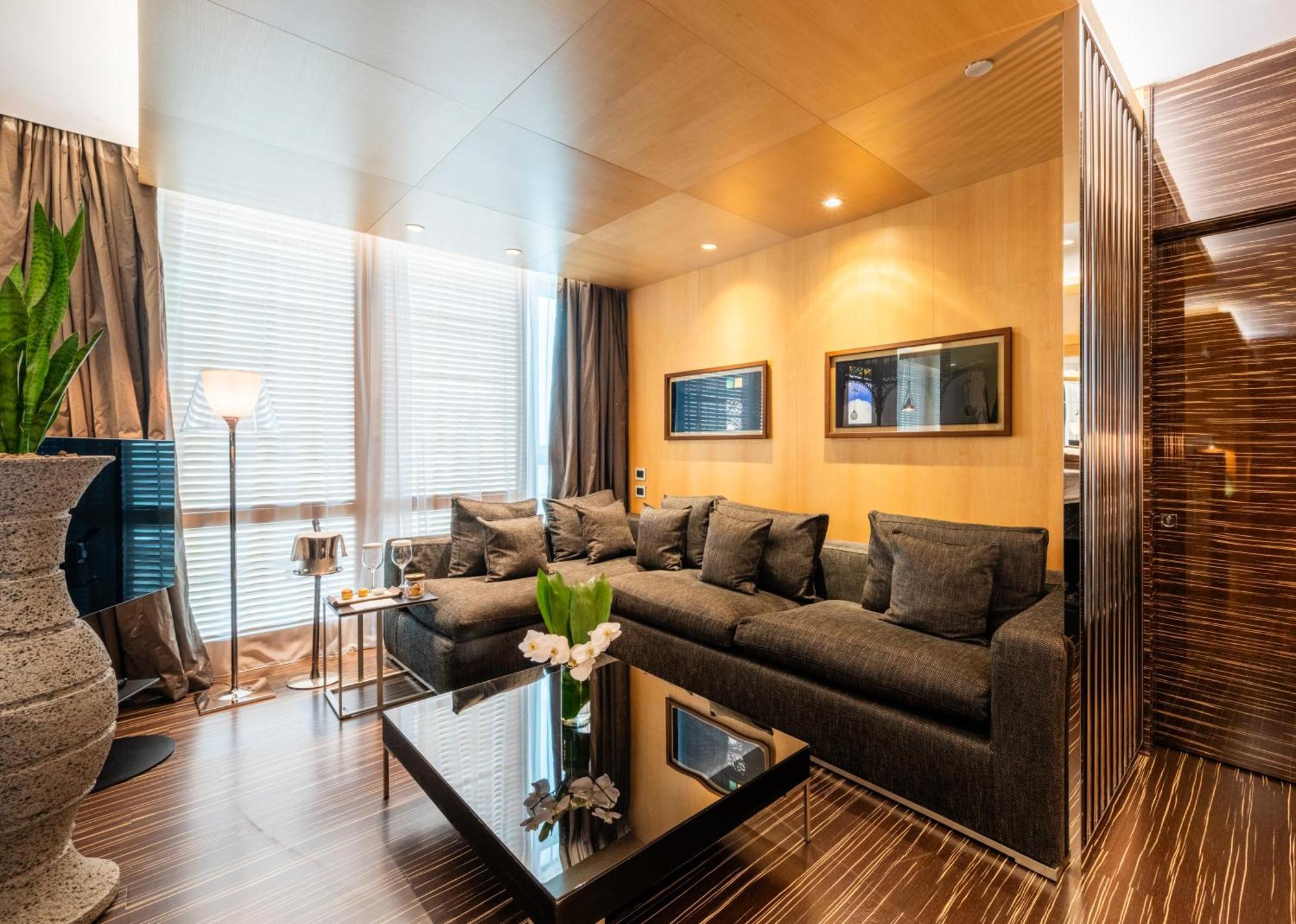 Deluxe Suite mit Hafenblick